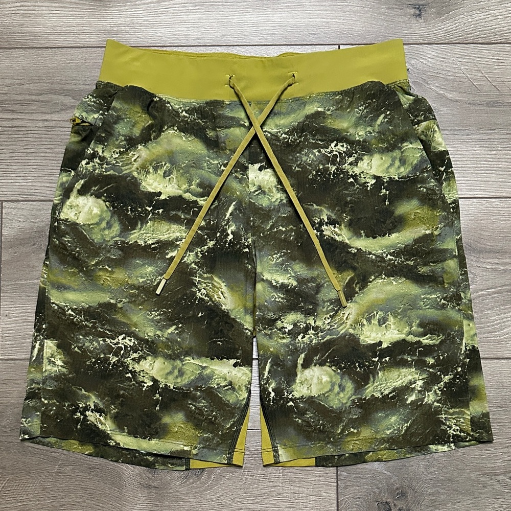 Lululemon T.H.E. Linerless 9" Training Shorts High Dive Auric‎ Gold Multi Size M